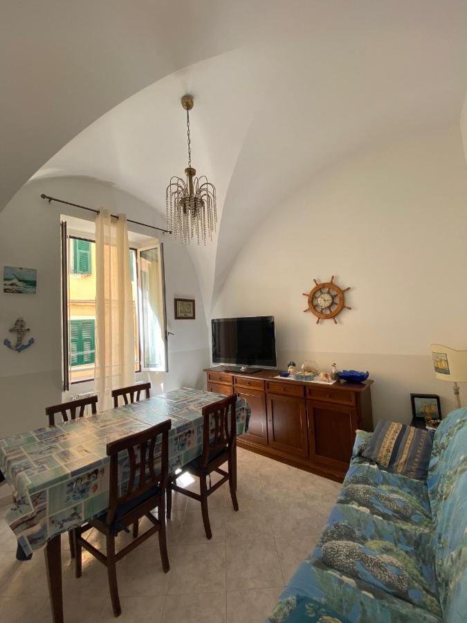 Bilocale In Centro Apartment Sanremo Exterior photo